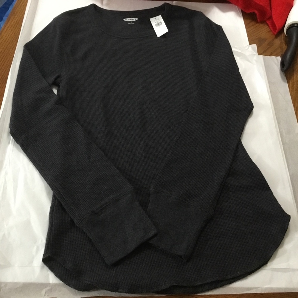 NWT Old Navy Thermal Knit Fitted Long Sleeve Shirt - Sz M - Dark Gray